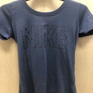 Nike T Shirt